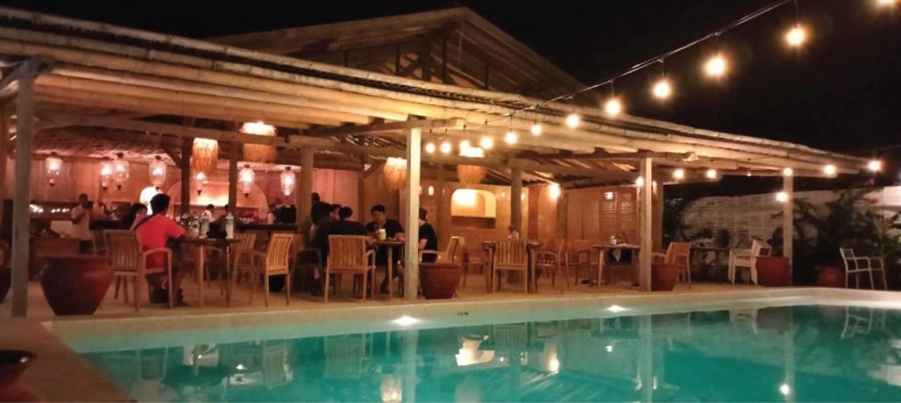 Bungalow Cafe Gili Beachfront Gili Meno Bagian luar foto